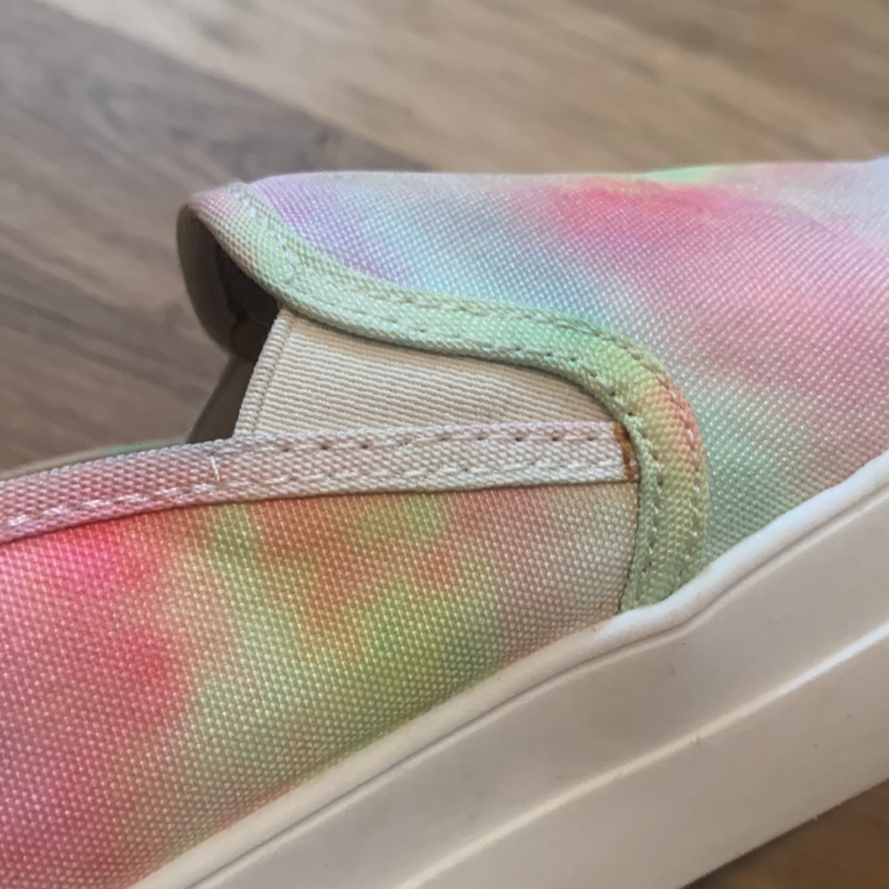 STEVE Madden Toshe Rainbow Tie Dye Canvas Slip-On Sneakers Women’s 7.5 - Picture 11 of 12